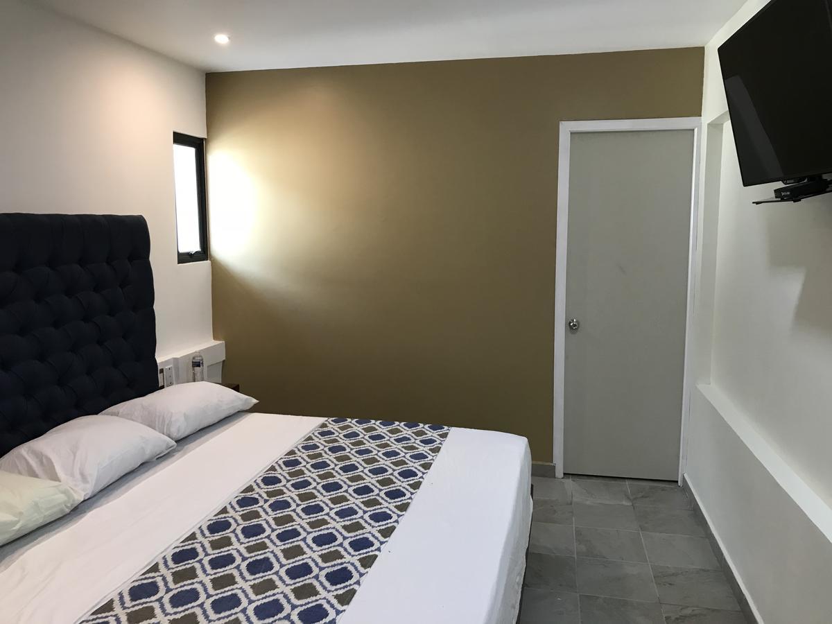 Hotel Plaza Amalia Tuxtla Gutierrez Bagian luar foto
