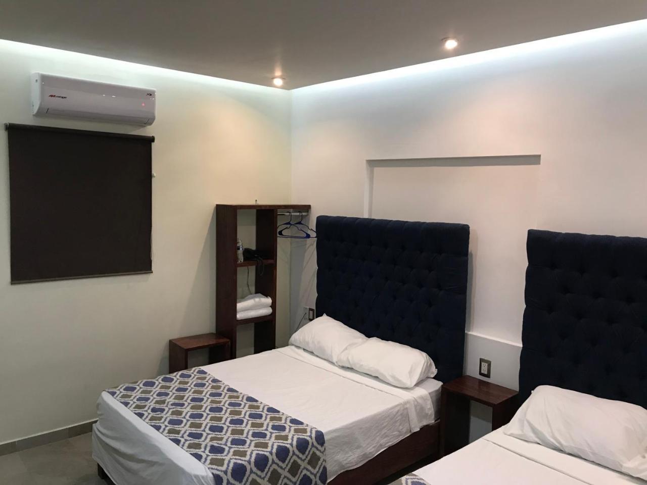 Hotel Plaza Amalia Tuxtla Gutierrez Bagian luar foto