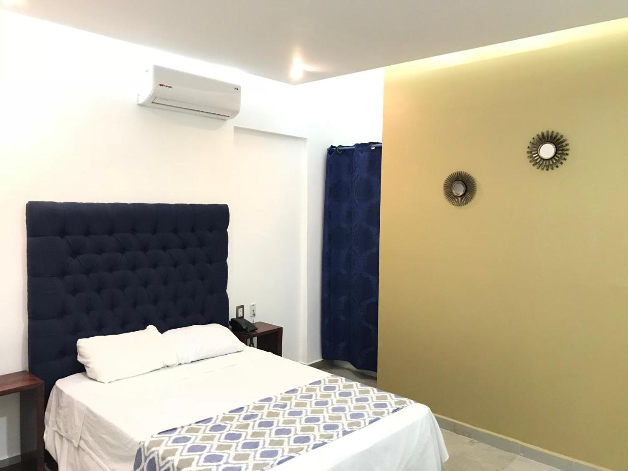 Hotel Plaza Amalia Tuxtla Gutierrez Bagian luar foto